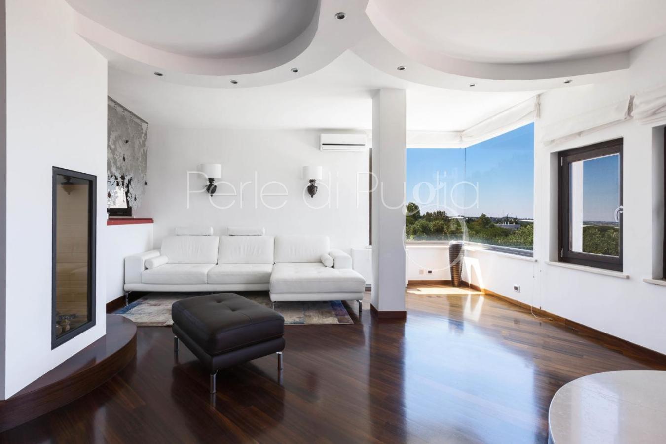 Villa Iside 콘베르사노 외부 사진